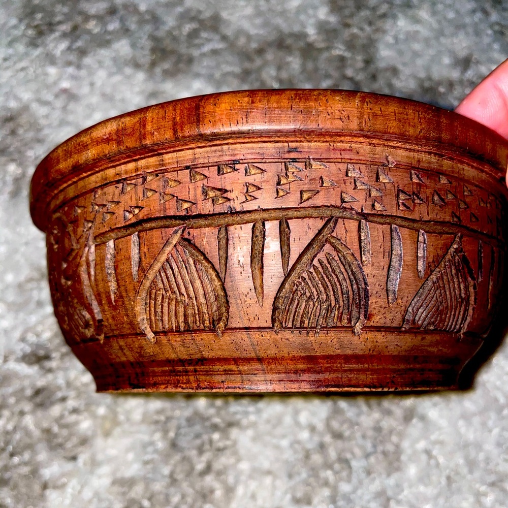 Decor wood bowl